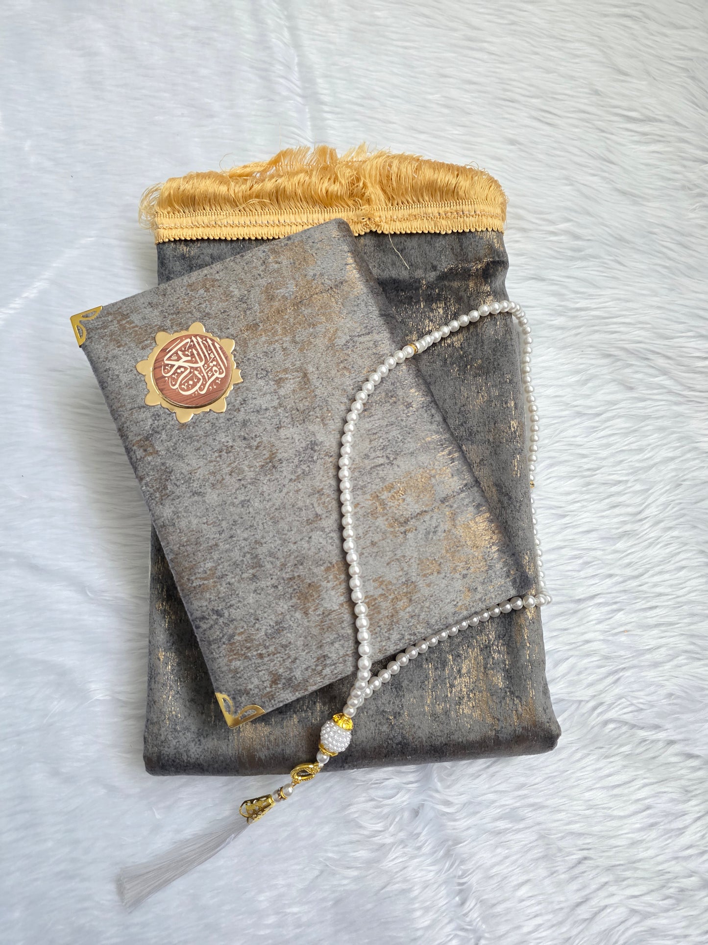 Ramadan Quran & Prayer Mat Gift Set with free Tasbih – Arabic Quran | Islamic Gifts UK