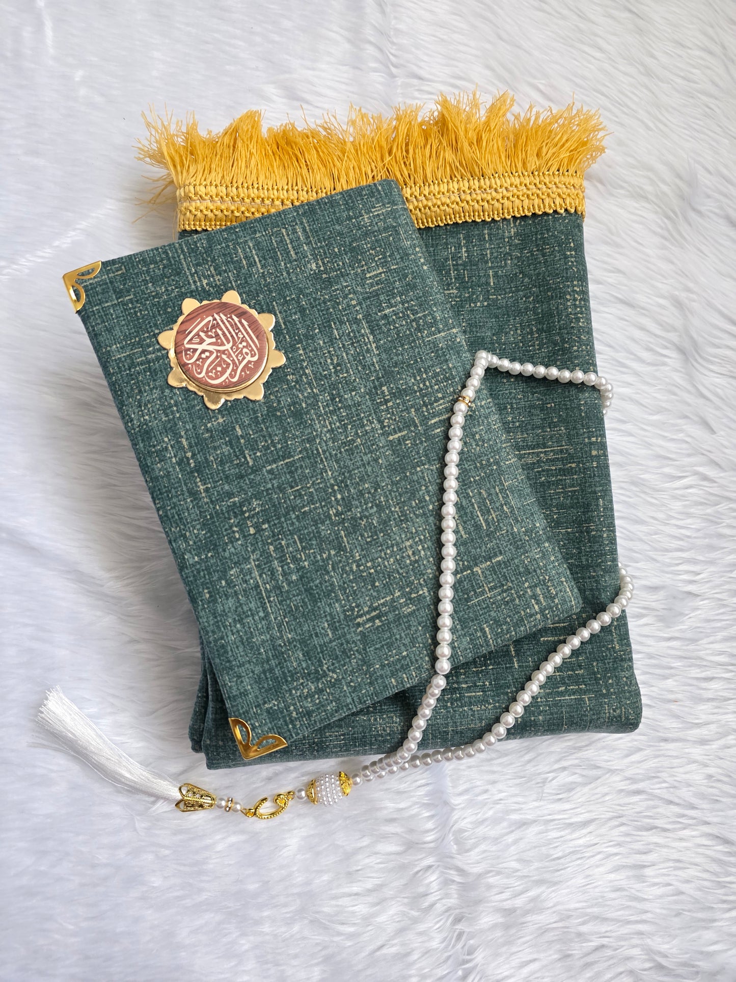 Ramadan Quran & Prayer Mat Gift Set with free Tasbih – Arabic Quran | Islamic Gifts UK